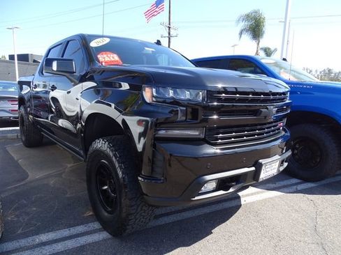 Used 2021 Chevrolet Silverado 1500 LT Trail Boss w/ Convenience Package II AWD/4WD image 5