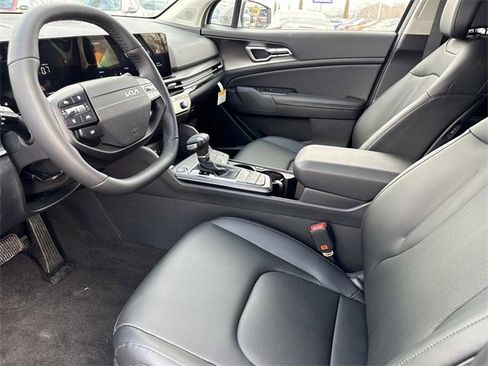 New 2026 Kia Sportage EX image 11
