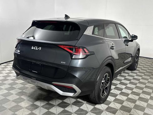 Used 2024 Kia Sportage LX image 8