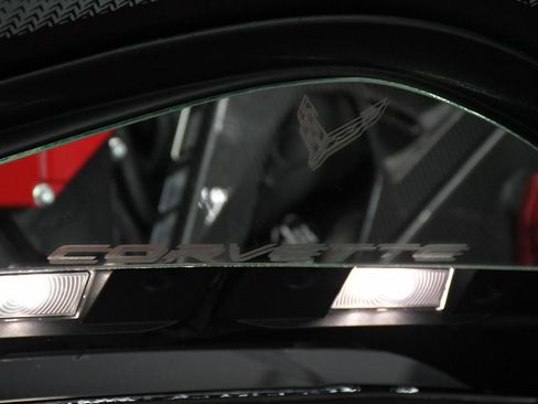 Used 2024 Chevrolet Corvette Stingray Preferred Cpe w/ Z51 Performance Package RWD image 27