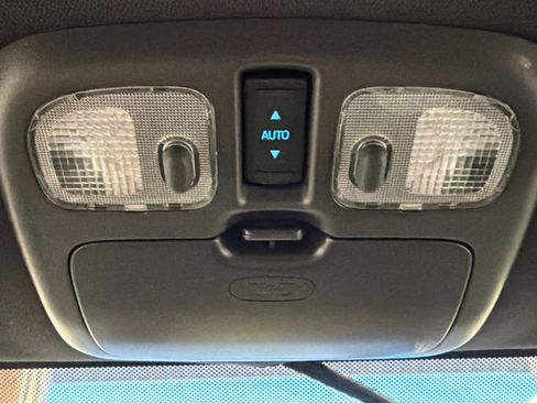 Used 2009 Ford Escape XLT image 44