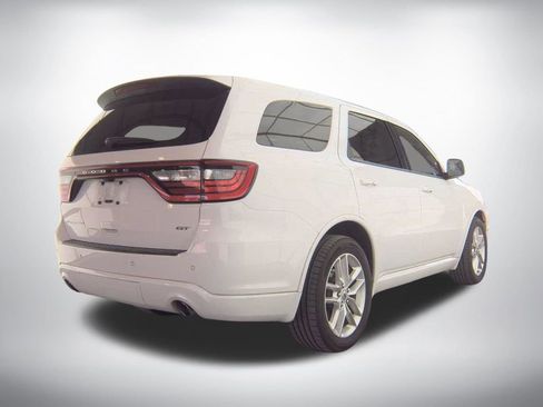Used 2023 Dodge Durango GT image 5