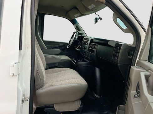 Used 2024 Chevrolet Express 2500 w/ Driver Convenience Package RWD image 25