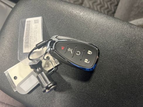 Used 2024 Chevrolet Equinox LT image 22