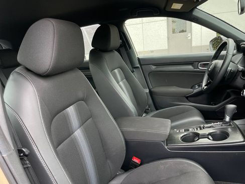 Certified 2025 Honda Civic Sport image 31