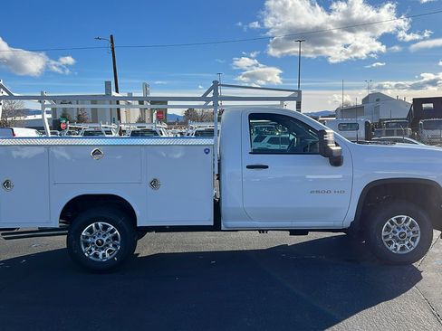 New 2026 Chevrolet Silverado 2500 W/T image 4