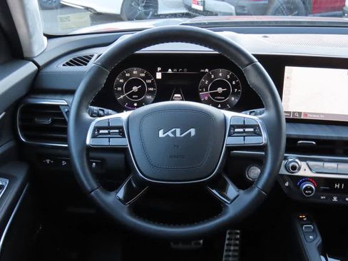 Used 2024 Kia Telluride SX Prestige image 25