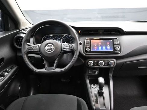 Used 2024 Nissan Kicks S FWD image 10