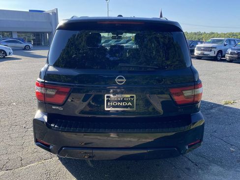 Used 2023 Nissan Armada SL w/ Midnight Edition Package RWD image 4