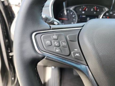 Used 2024 Chevrolet Equinox LT FWD image 31
