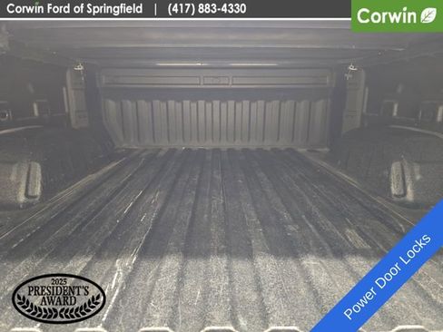 Used 2020 Chevrolet Silverado 1500 Custom w/ Custom Value Package AWD/4WD image 16