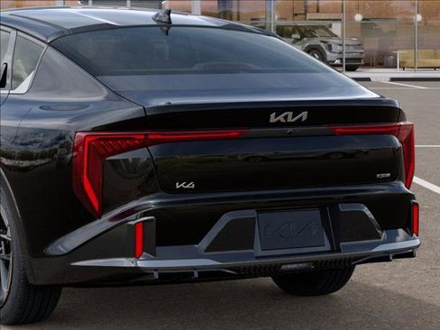 New 2026 Kia K4 GT-Line image 13