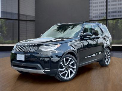 New 2025 Land Rover Discovery S
