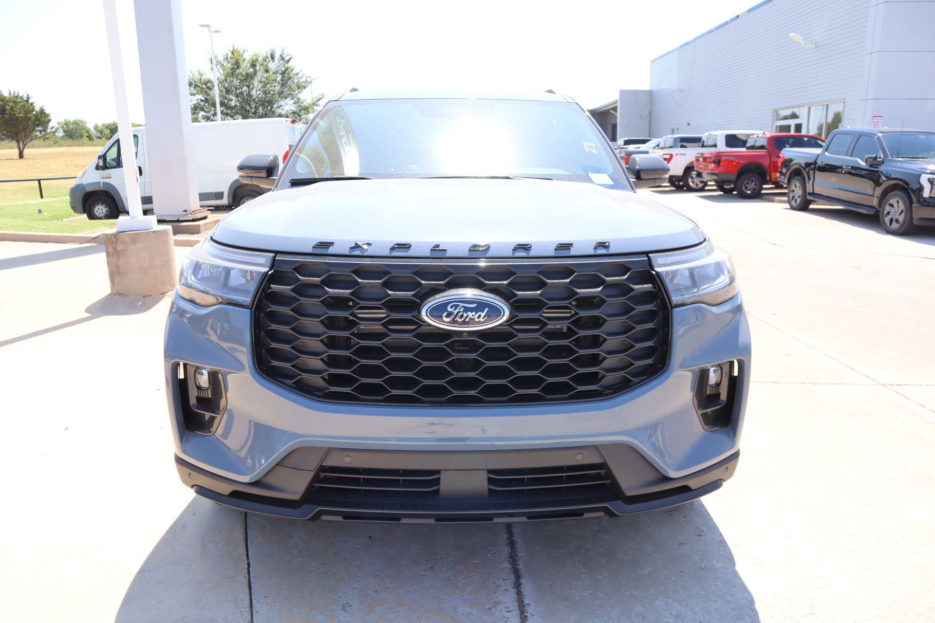 New 2026 Ford Explorer ST-Line w/ ST-Line Street Pack AWD/4WD image 11
