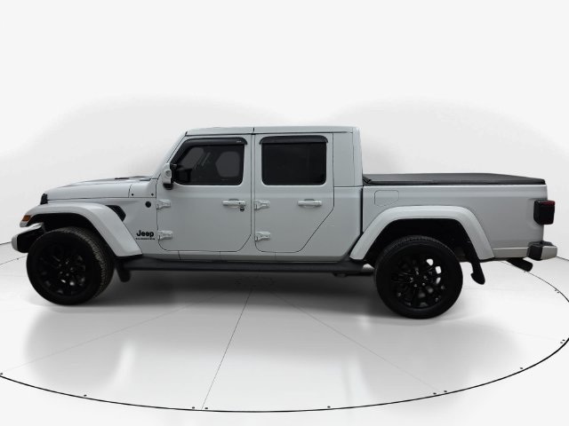 Used 2022 Jeep Gladiator Overland AWD/4WD image 9