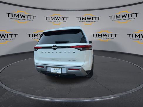 Used 2023 Nissan Pathfinder SL image 8