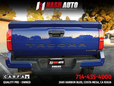 Used 2025 Toyota Tacoma TRD Off-Road w/ TRD Off Road Upgrade Package AWD/4WD image 10