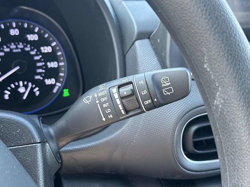 Used 2023 Hyundai Kona SEL AWD/4WD image 23