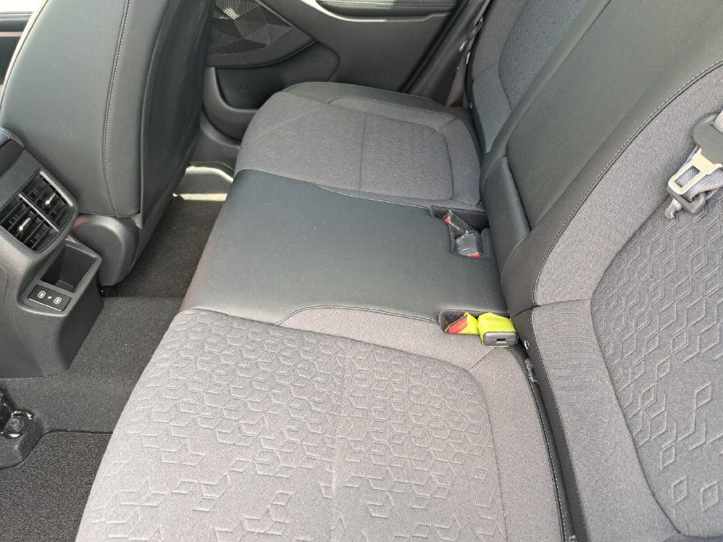 Used 2024 Kia Seltos S FWD image 16
