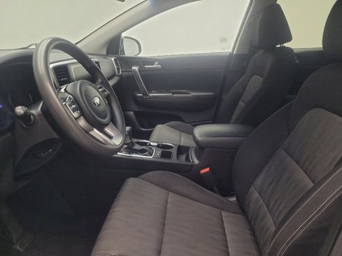 Used 2020 Kia Sportage LX FWD image 17