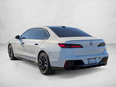 Used 2025 BMW 740i 740i image 7