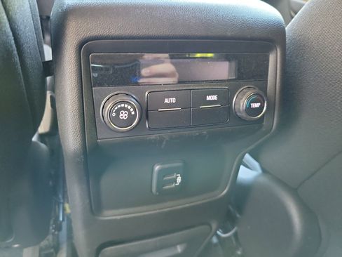 Used 2018 GMC Acadia SLE AWD/4WD image 13
