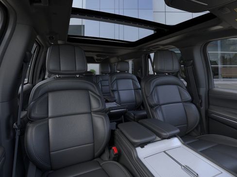 New 2025 Lincoln Navigator L Reserve w/ Jet Appearance Package image 32