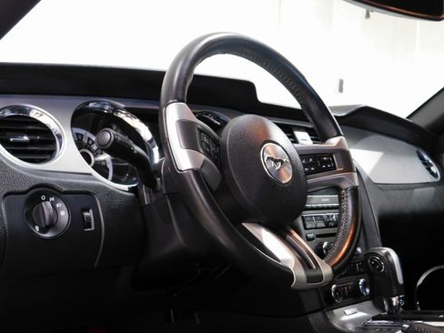 Used 2013 Ford Mustang GT Premium image 53