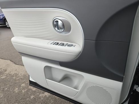 New 2026 Hyundai Ioniq 9 SEL image 24