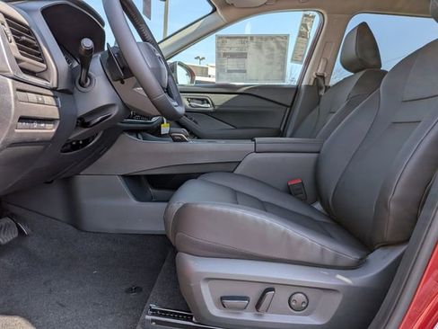 New 2026 Nissan Rogue SV image 18