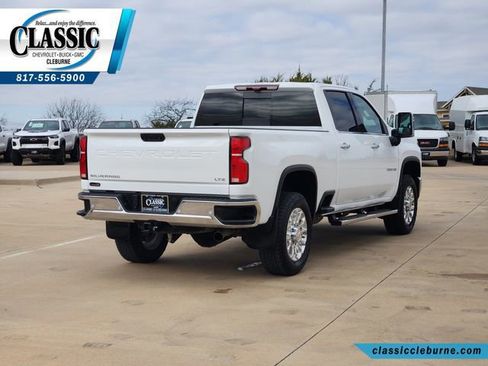 Used 2025 Chevrolet Silverado 2500 LTZ w/ LTZ Premium Package image 13