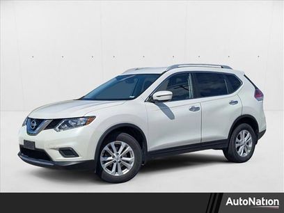 Used 2016 Nissan Rogue SV