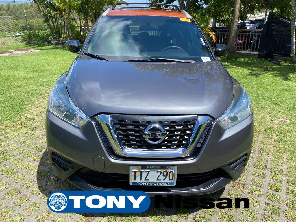 Used 2019 Nissan Kicks SV w/ Exterior Package FWD image 2
