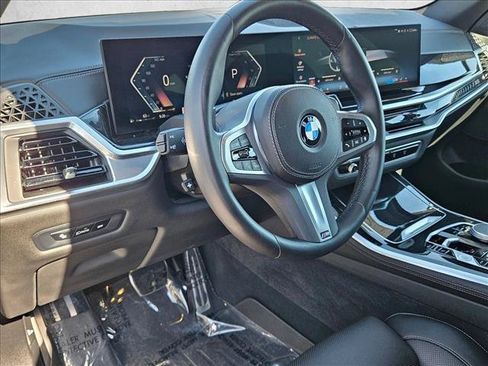 Used 2024 BMW X5 sDrive40i w/ M Sport Package RWD image 10