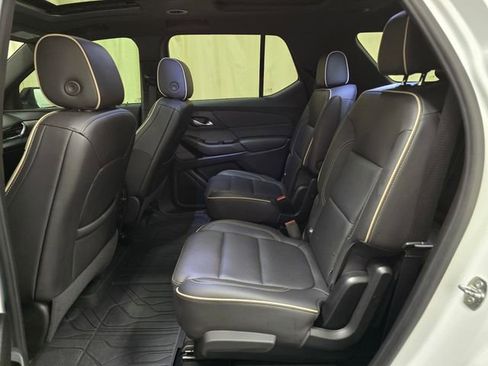 Used 2023 Chevrolet Traverse Premier w/ Redline Edition AWD/4WD image 32