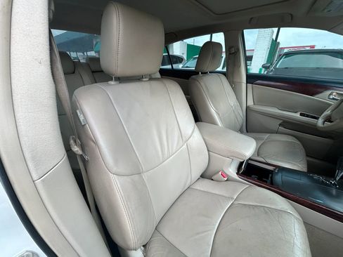 Used 2011 Toyota Avalon FWD image 13