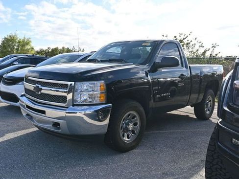 Used 2013 Chevrolet Silverado 1500 W/T w/ LS Package image 6