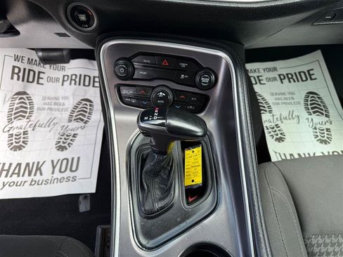 Used 2019 Dodge Challenger SXT AWD/4WD image 37