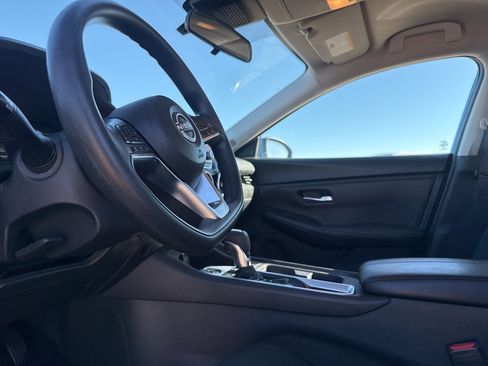 Certified 2024 Nissan Sentra SV image 40