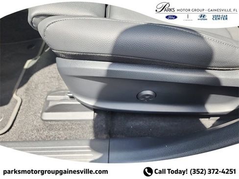 Used 2024 Mercedes-Benz EQB 250+ image 17