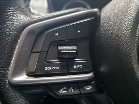 Used 2018 Subaru Impreza 2.0i Limited w/ 50th Anniversary Edition AWD/4WD image 17