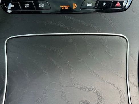 Certified 2021 Mercedes-Benz GLC 300 4MATIC image 33