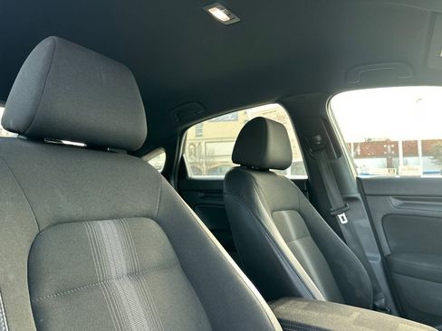 Used 2023 Honda Civic Sport image 18