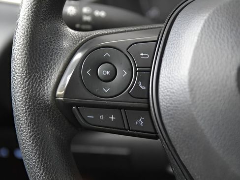 Used 2024 Toyota Corolla LE image 19