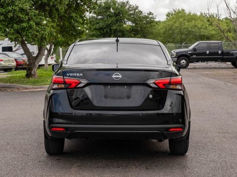 Used 2024 Nissan Versa S w/ Trunk Package FWD image 4