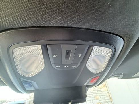 Used 2024 RAM 2500 Big Horn w/ Safety Group image 33