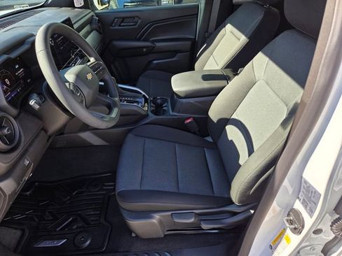 Certified 2026 Chevrolet Colorado W/T w/ Advanced Trailering Package image 10