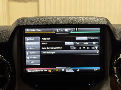 Used 2016 Ford F250 Lariat w/ Lariat Interior Package AWD/4WD image 17