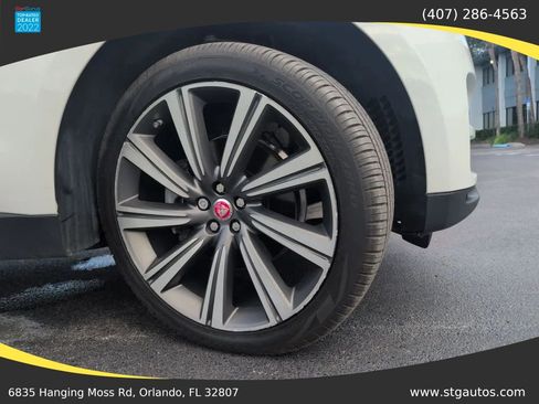 Used 2017 Jaguar F-PACE Prestige AWD/4WD image 33