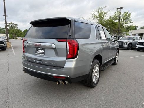 Used 2023 GMC Yukon Denali AWD/4WD image 7